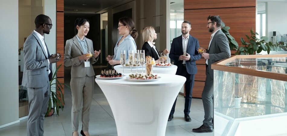 منفذ بيع بالتجزئة